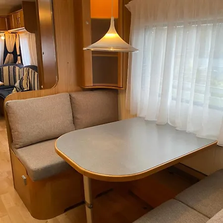 Aurora Trailer Caravan Near Bergen - No Shower No مكان تخييم Strusshamn